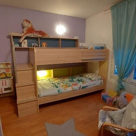 Appartement Familial Pour 6 Adultes Et 5 Enfants A 10 Min De Disney บายญี-โรแม็งวีเญร์ ภายนอก รูปภาพ